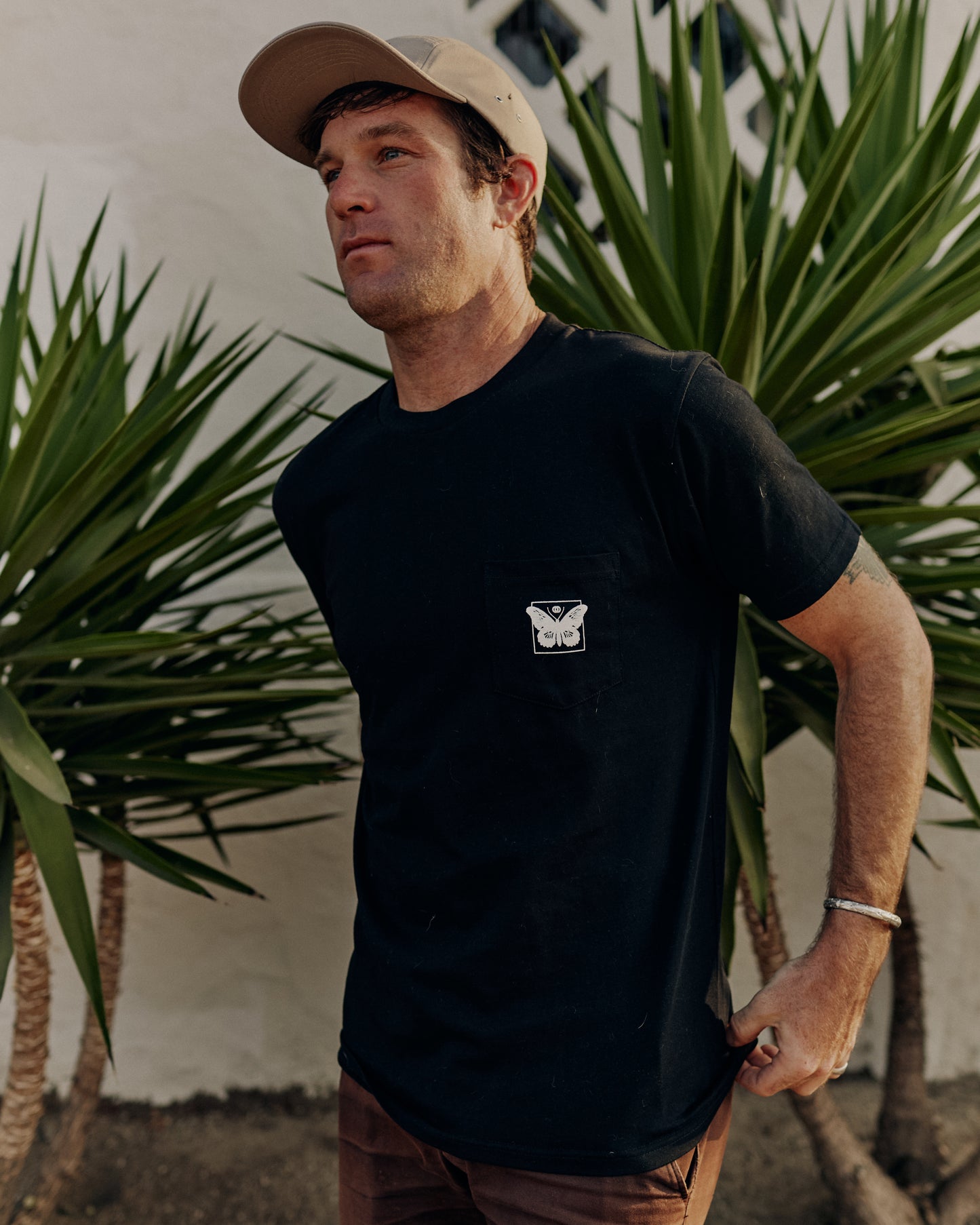 Metamorphosis Pocket Tee – Black